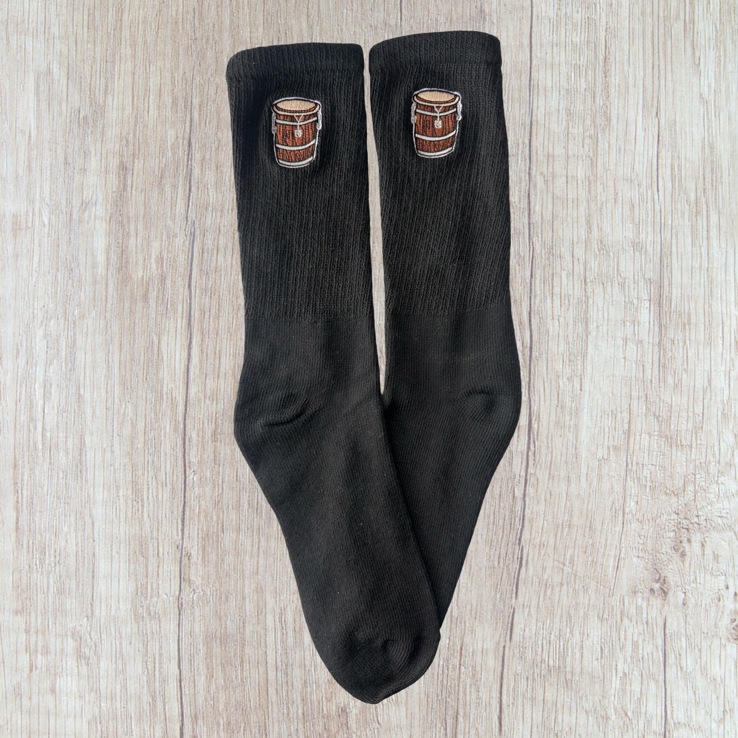 Medias bordadas de Tambor de bomba (Barril)