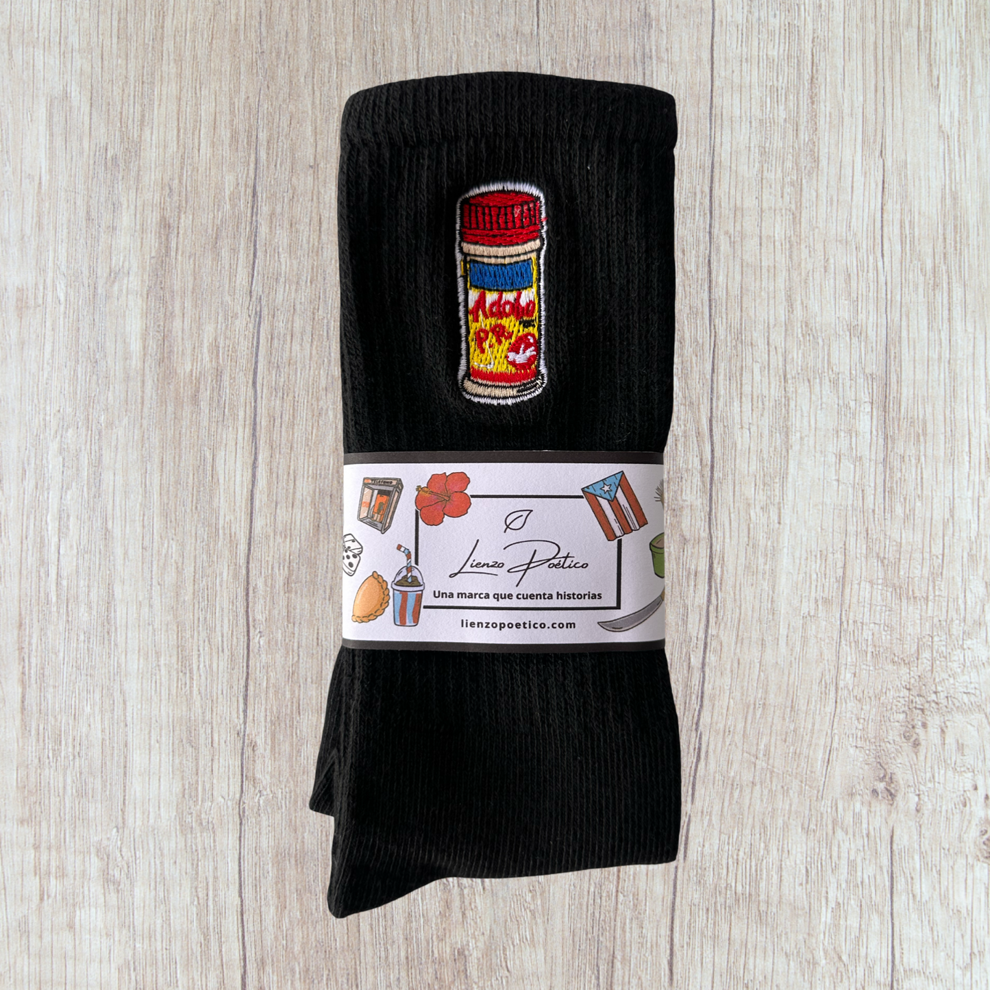 Medias bordadas de Adobo