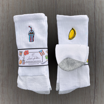 Medias bordadas de Icee con empanadilla
