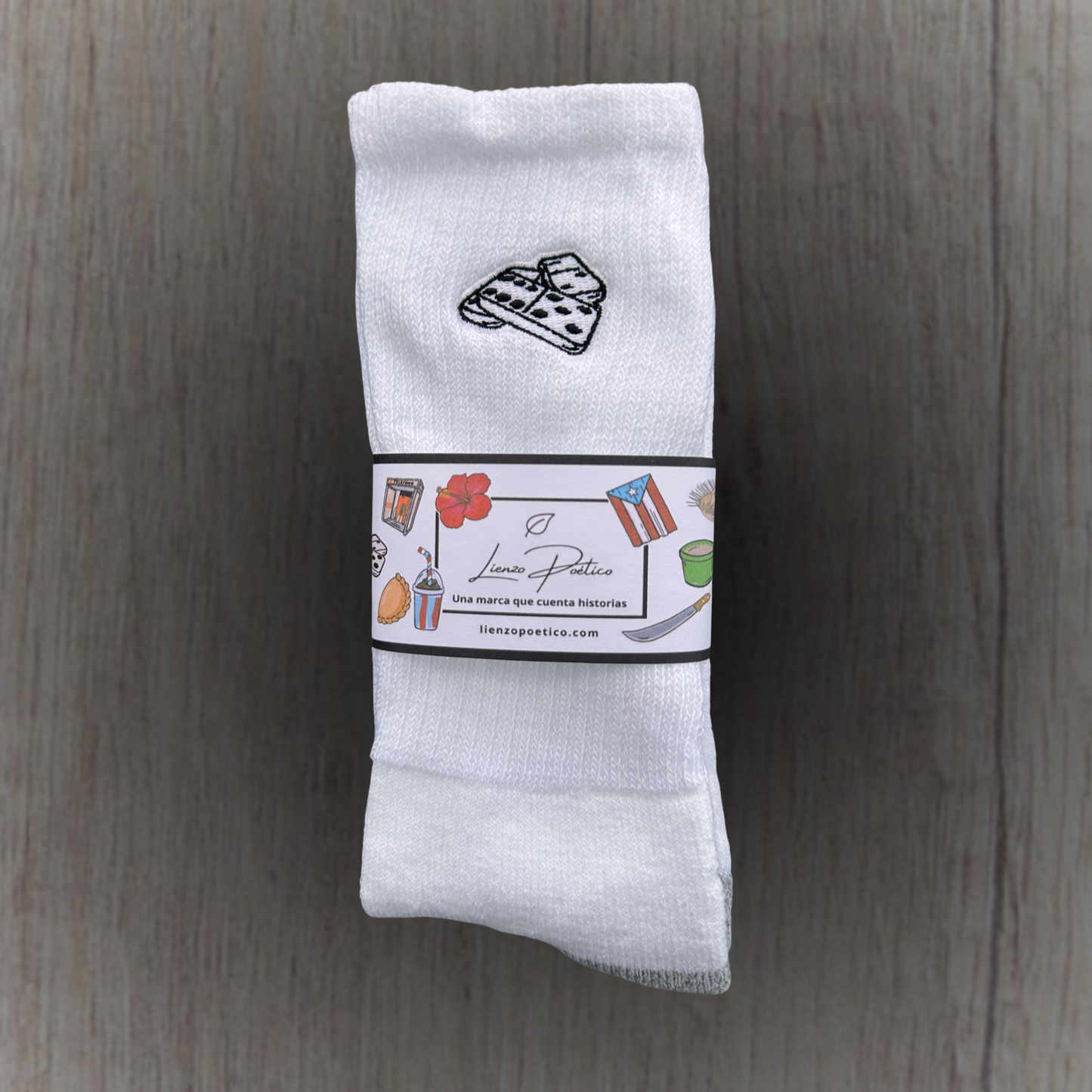 Medias bordadas de Dominó