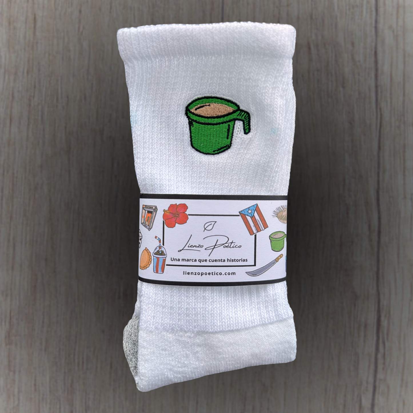 Medias bordadas de Taza verde de la abuela