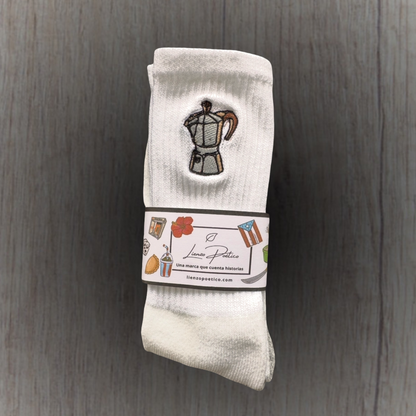 Medias bordadas de Greca