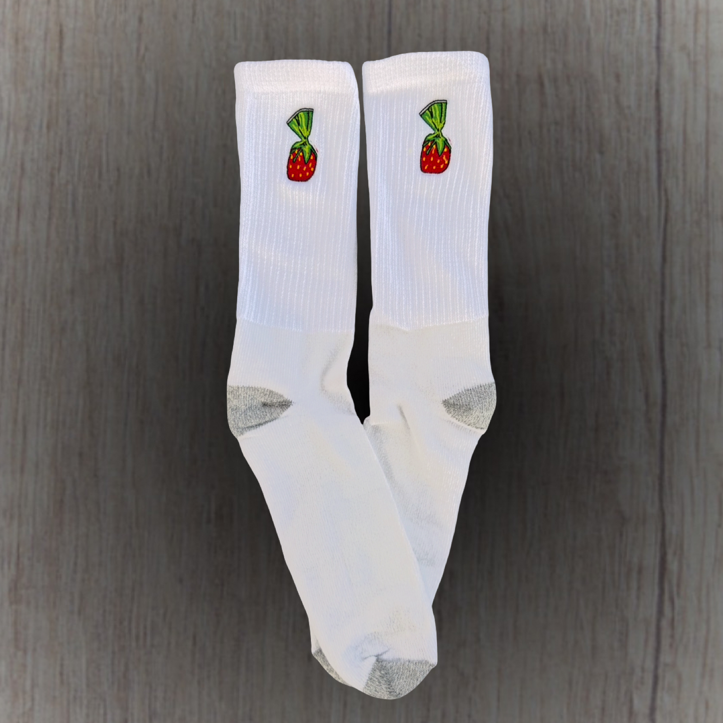 Medias bordadas de Bombón de fresa