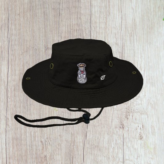 Sombrero de Boricua en la luna