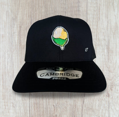 Gorra bordada de Quenepa